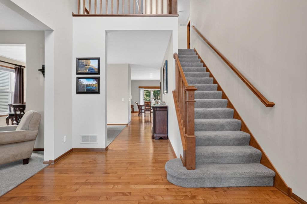 15211 Plumstone Drive, Eden Prairie, MN 55347 — photo 5