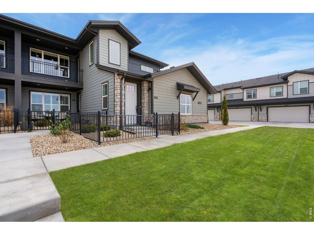 6826 School House Dr 204, Timnath, CO 80547
