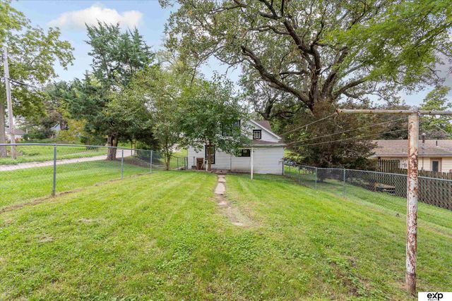 1302 Avenue A, Plattsmouth, NE 68048