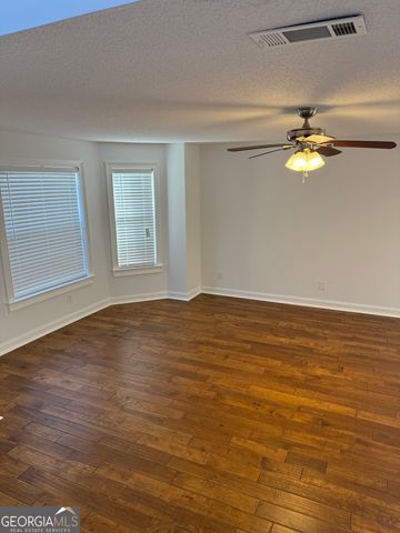 137 Arbor Cove Way, Stockbridge, GA 30281