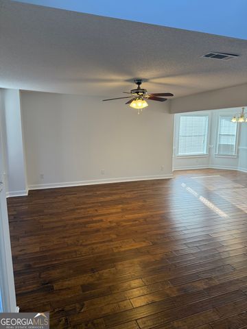 137 Arbor Cove Way, Stockbridge, GA 30281