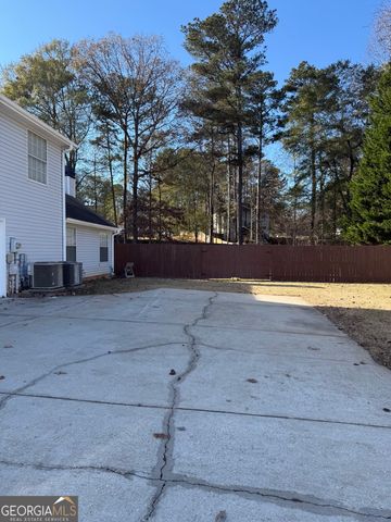 137 Arbor Cove Way, Stockbridge, GA 30281