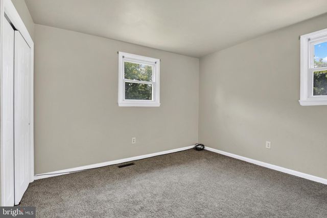 2504 FAIRMOUNT RD, Hampstead, MD 21074