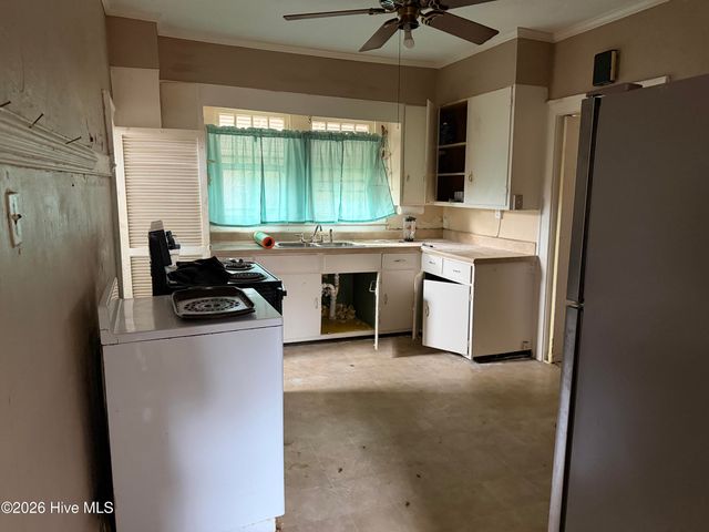 624 Poplar Street, Goldsboro, NC 27530