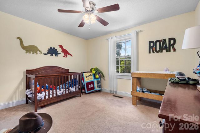227 W 27th Street, Newton, NC 28658