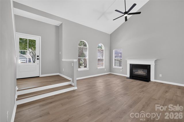 702 Foxborough Road, Charlotte, NC 28213