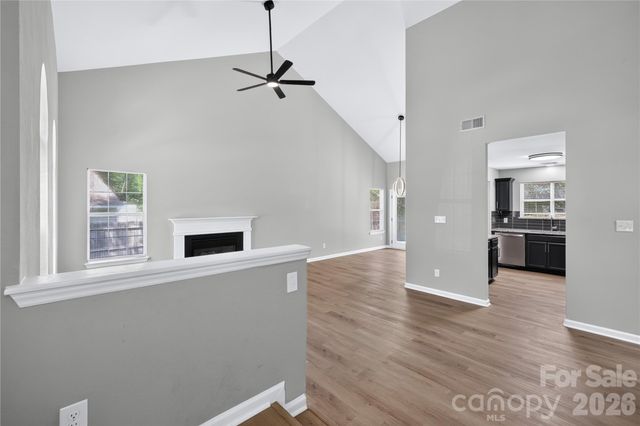 702 Foxborough Road, Charlotte, NC 28213