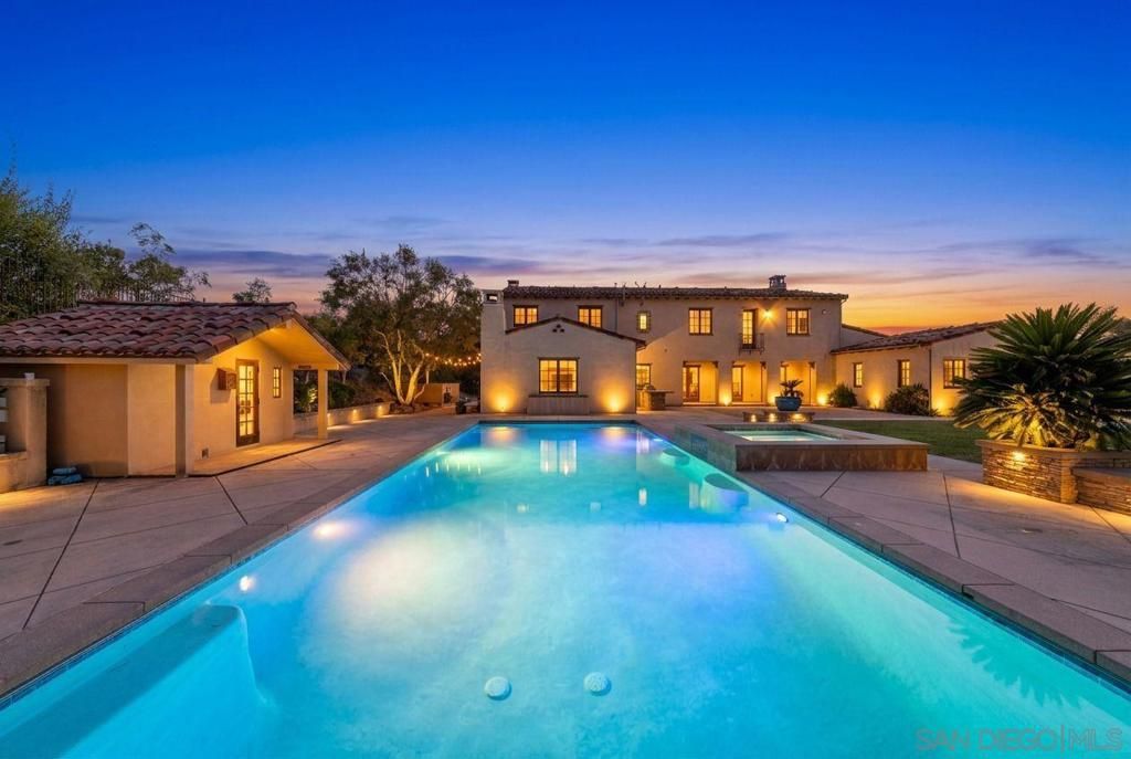 8306 The Landing Way, San Diego, CA 92127 — exterior