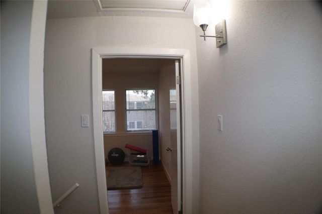 4020 Blue Bonnet Boulevard B, Houston, TX 77025