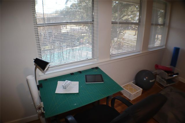 4020 Blue Bonnet Boulevard B, Houston, TX 77025