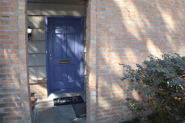 4020 Blue Bonnet Boulevard B, Houston, TX 77025