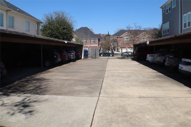 4020 Blue Bonnet Boulevard B, Houston, TX 77025