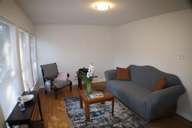 4020 Blue Bonnet Boulevard B, Houston, TX 77025