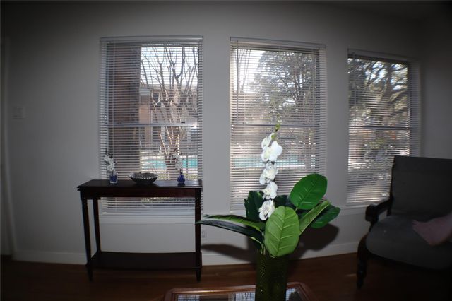 4020 Blue Bonnet Boulevard B, Houston, TX 77025