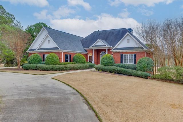 5685 Golf Club Drive, Braselton, GA 30517