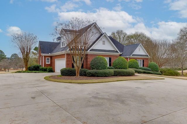 5685 Golf Club Drive, Braselton, GA 30517