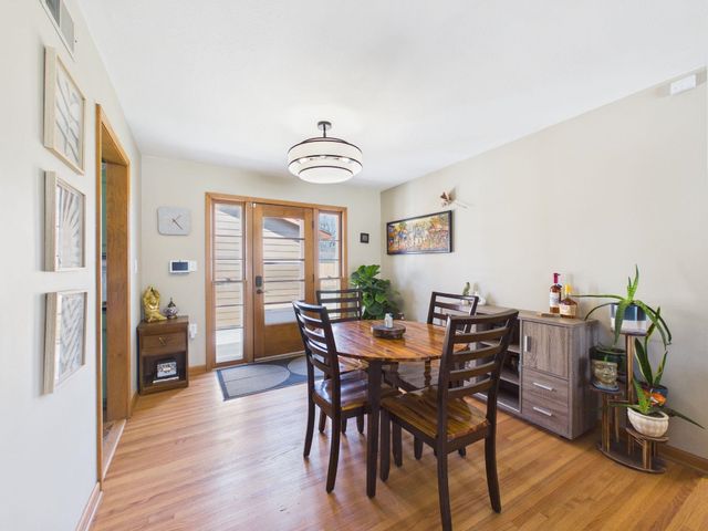 2140 W Columbine Ln, Wichita, KS 67204