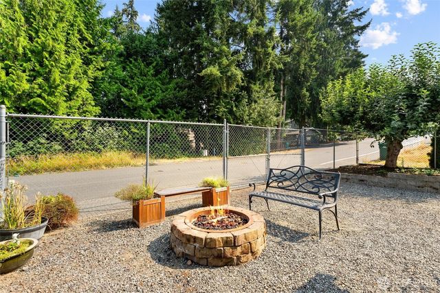 12817 48th Drive SE, Everett, WA 98208