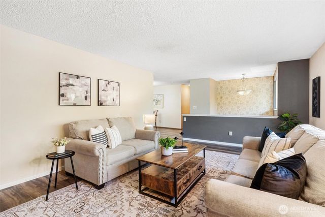 12817 48th Drive SE, Everett, WA 98208