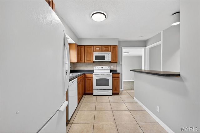 6231 Archwood Lane, St Louis, MO 63123