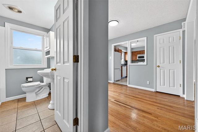 6231 Archwood Lane, St Louis, MO 63123