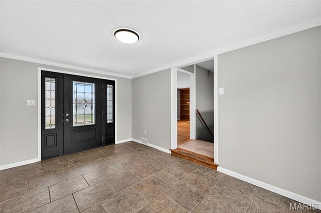 6231 Archwood Lane, St Louis, MO 63123