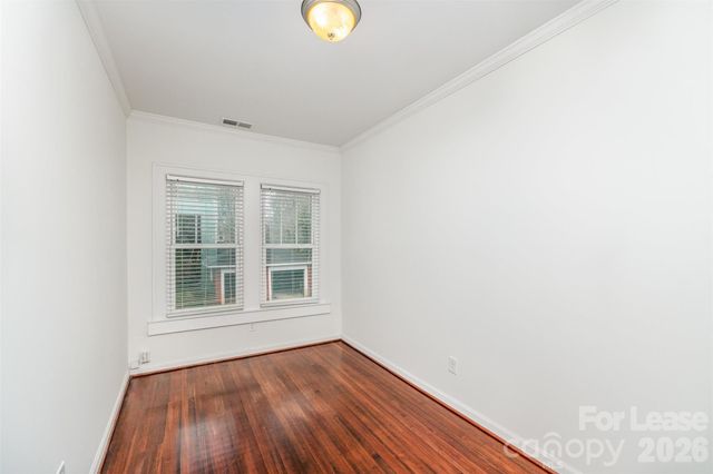 2110 Dartmouth Place, Charlotte, NC 28207