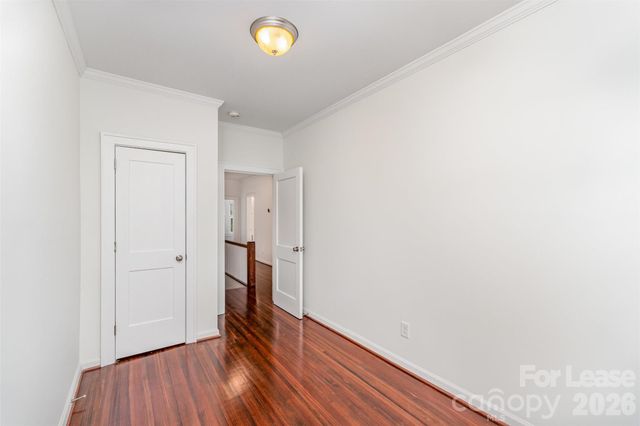 2110 Dartmouth Place, Charlotte, NC 28207
