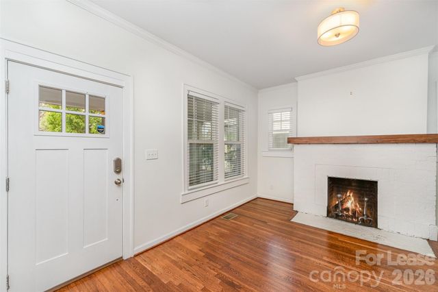 2110 Dartmouth Place, Charlotte, NC 28207