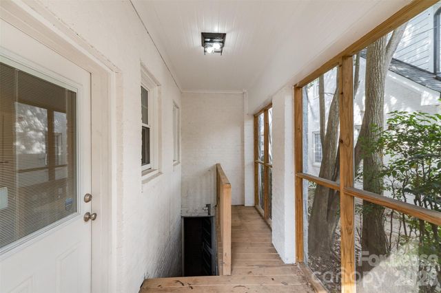 2110 Dartmouth Place, Charlotte, NC 28207