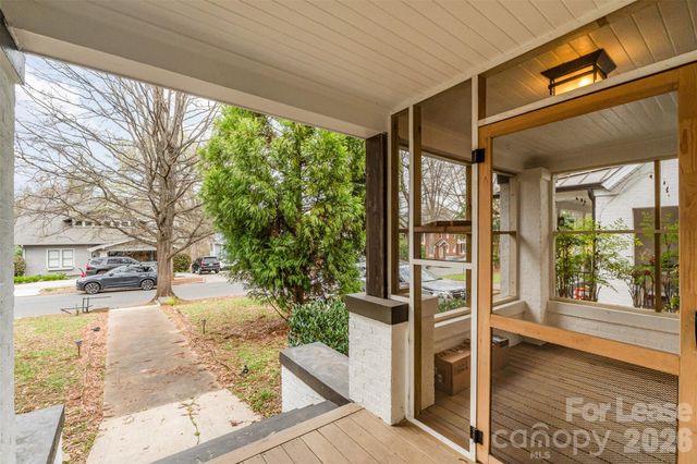 2110 Dartmouth Place, Charlotte, NC 28207