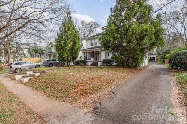 2110 Dartmouth Place, Charlotte, NC 28207