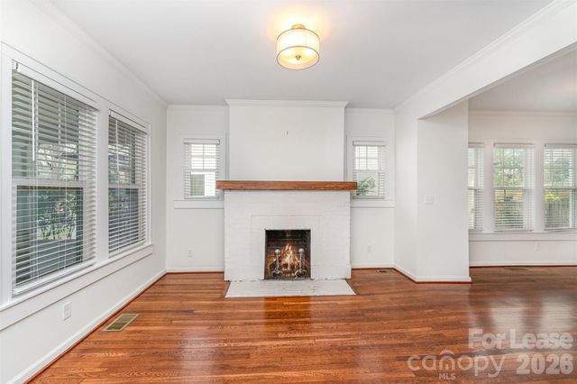 2110 Dartmouth Place, Charlotte, NC 28207