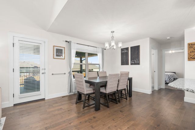 2314 W Sorrento Court, Ozark, MO 65721