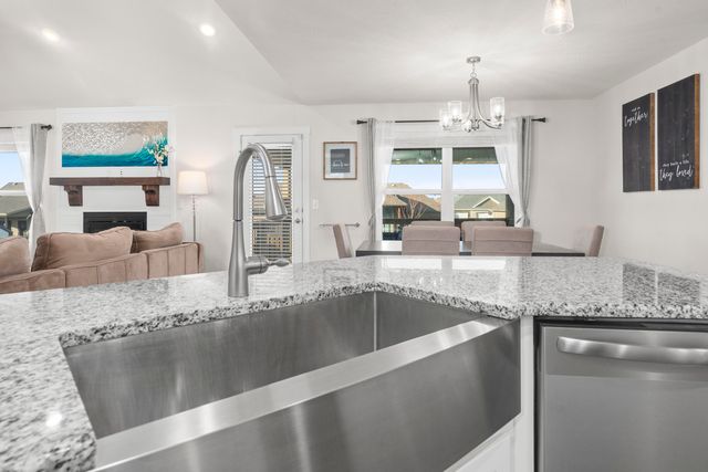 2314 W Sorrento Court, Ozark, MO 65721