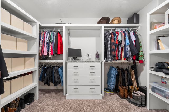 2314 W Sorrento Court, Ozark, MO 65721