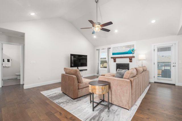 2314 W Sorrento Court, Ozark, MO 65721