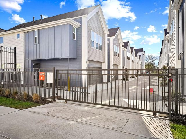 1013 Erin Street U, Houston, TX 77009