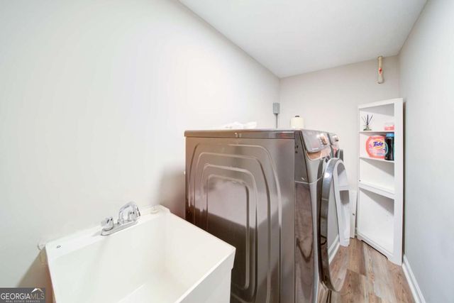 6020 Lakeside Court, Gainesville, GA 30506