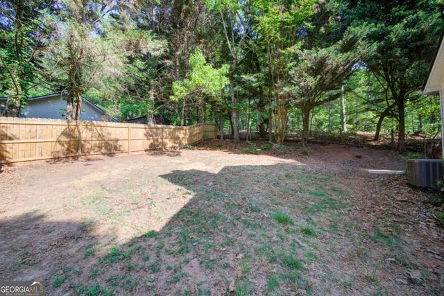 6020 Lakeside Court, Gainesville, GA 30506