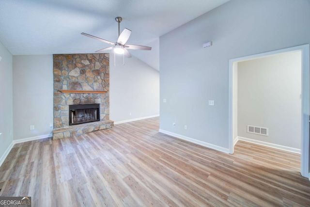 6020 Lakeside Court, Gainesville, GA 30506