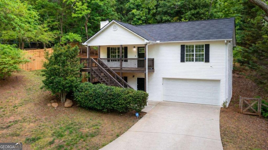 6020 Lakeside Court, Gainesville, GA 30506