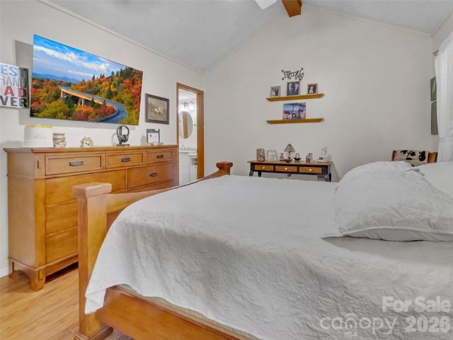 10 Bridle Drive, Maggie Valley, NC 28751