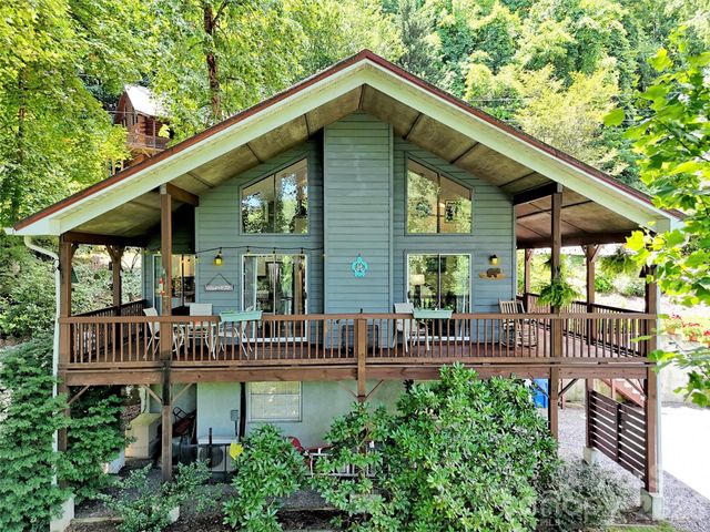 10 Bridle Drive, Maggie Valley, NC 28751