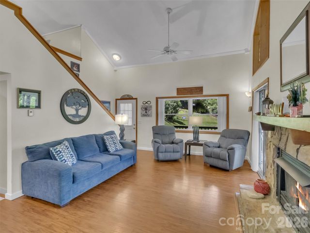 10 Bridle Drive, Maggie Valley, NC 28751