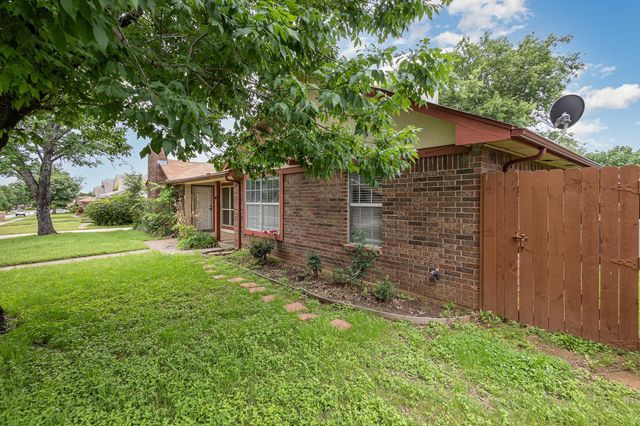 3013 Timothy Lane, Euless, TX 76039
