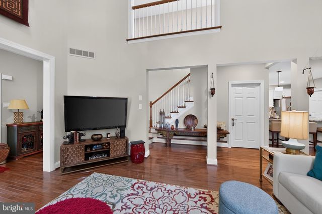 477 FAIRMONT DR, Chester Springs, PA 19425