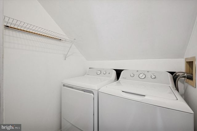 1957 CLEARVIEW, Norristown, PA 19403