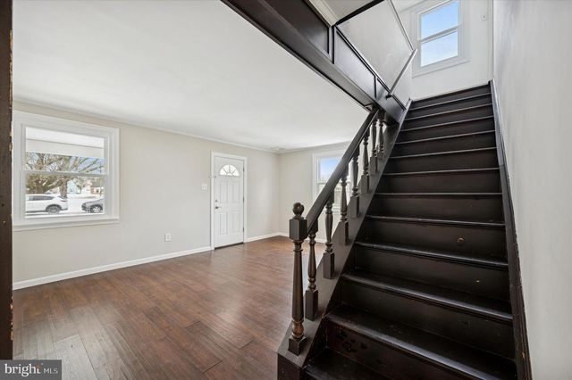 1957 CLEARVIEW, Norristown, PA 19403