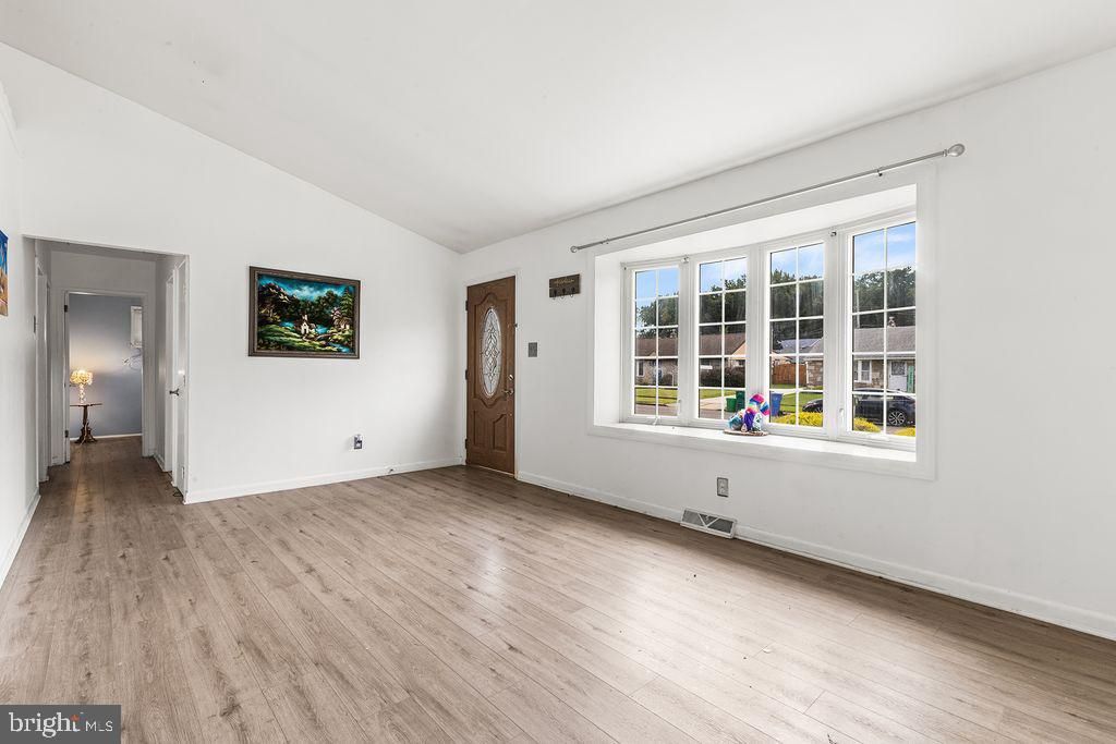 2514 GREEN AVE, BRISTOL, PA 19007 — photo 3